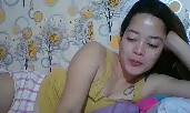 Cam4 Asian CamGirl on Bed